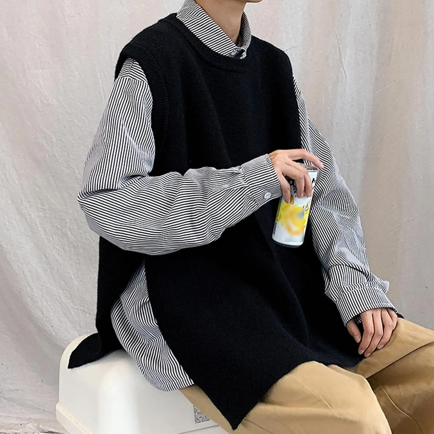 Men's Loose Woolen Vest Wool Blend Knit Waistcoat Pullover Slim Fit Casual Sleeveless Sweaters